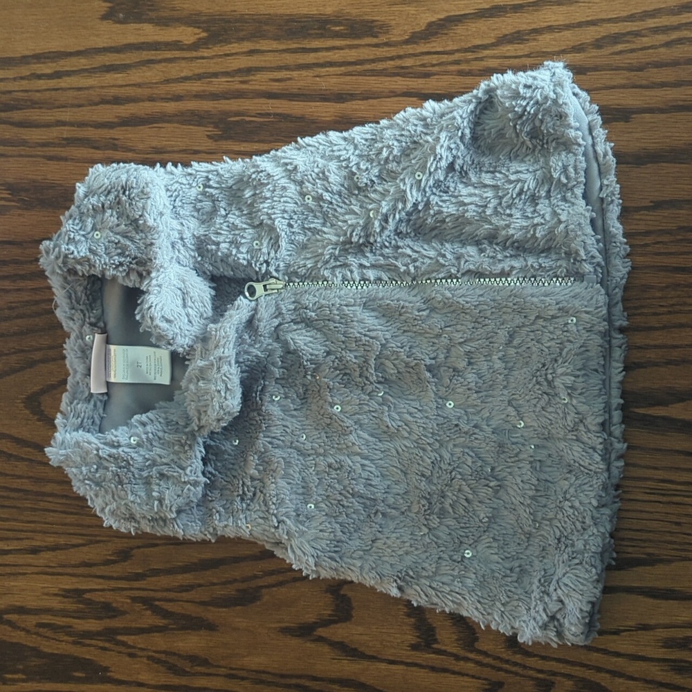 Little pass 2T fur vest